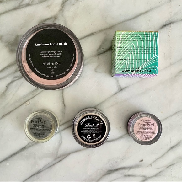 *SOLD* Loose Pigment Powder Bundle - Picture 2 of 10